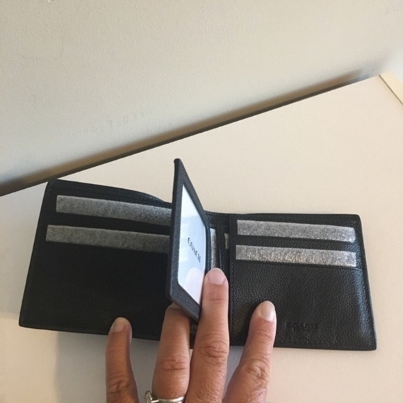 Men’s black leather Coach 3 in 1 wallet NWT. ID card holder slides out - Picture 13 of 16